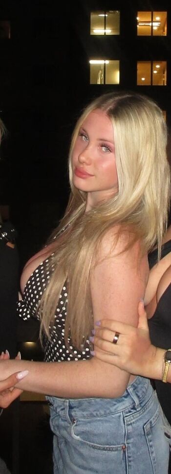 Full leaked Maddy arluna private onlyfans photo