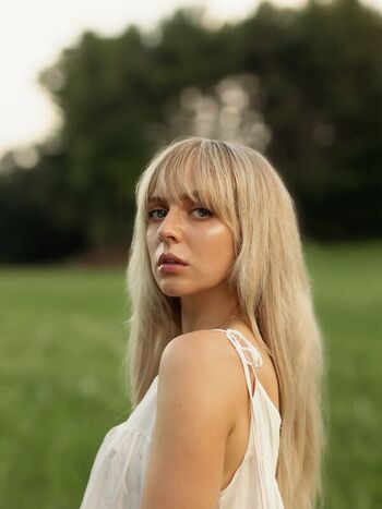Full leaked Madilyn bailey private onlyfans photo