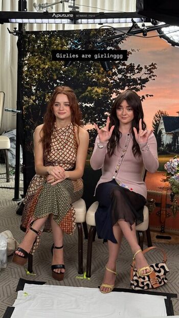Full leaked Maisie williams private onlyfans photo