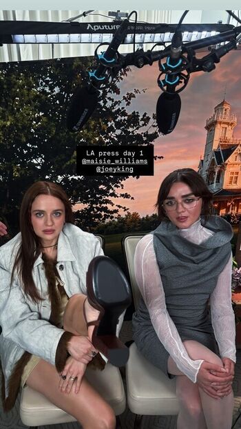 Full leaked Maisie williams private onlyfans photo