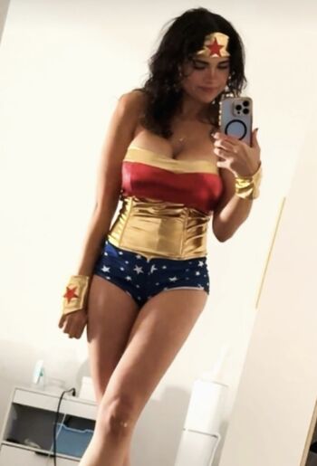 Full leaked Malaikasoffline private onlyfans photo