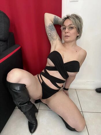 Marine_x