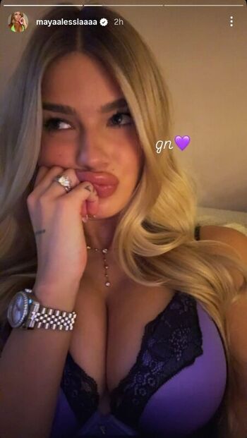 Full leaked Maya alessia page private onlyfans photo