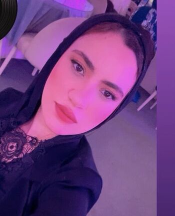 Full leaked Melek azad private onlyfans photo
