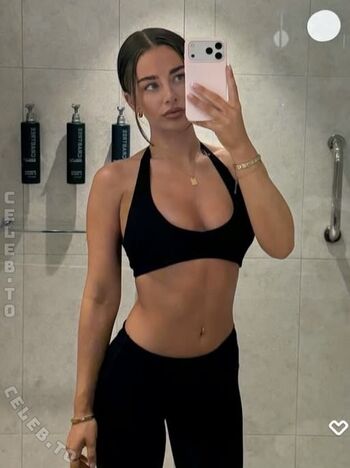 Full leaked Mell richards private onlyfans photo