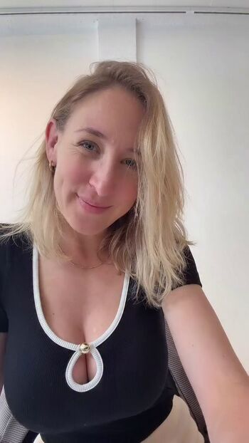 Full leaked Melonstolemon private onlyfans photo