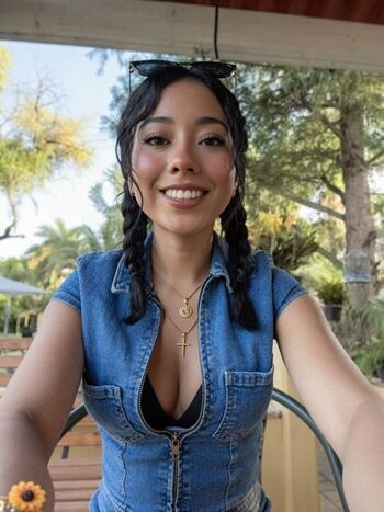 Full leaked Mexican girls page private onlyfans photo