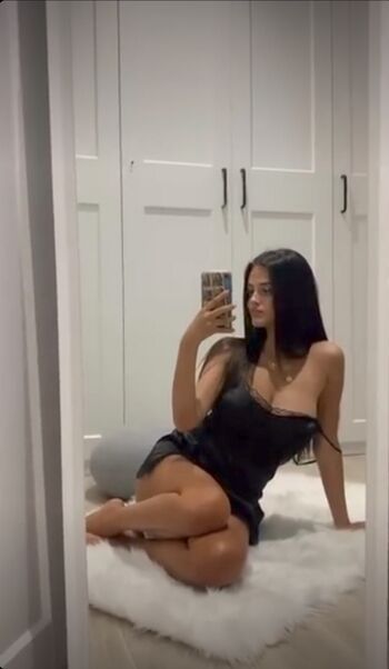 Full leaked Millieebunny private onlyfans photo