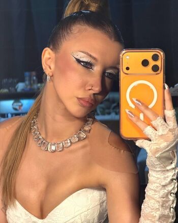 Full leaked Mina solak private onlyfans photo