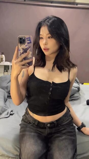 Full leaked Miniworldz private onlyfans photo