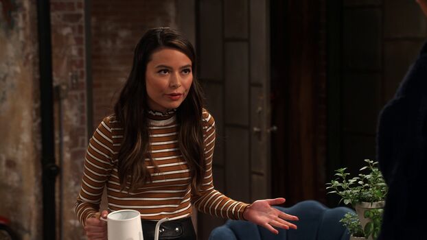Full leaked Miranda cosgrove private onlyfans photo