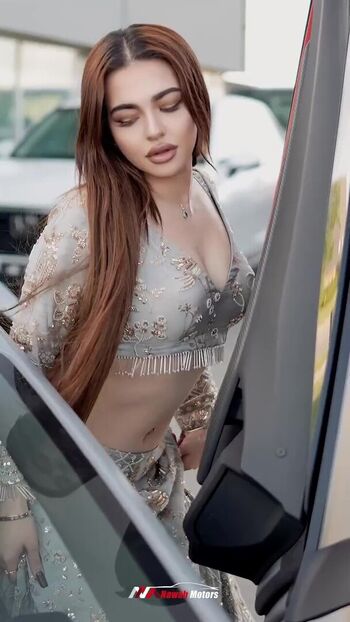 Full leaked Mobina page private onlyfans photo