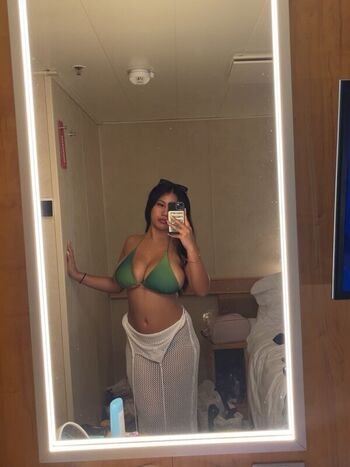 Full leaked Mvee e private onlyfans photo