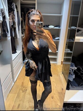 Full leaked Nacktschneckee x private onlyfans photo