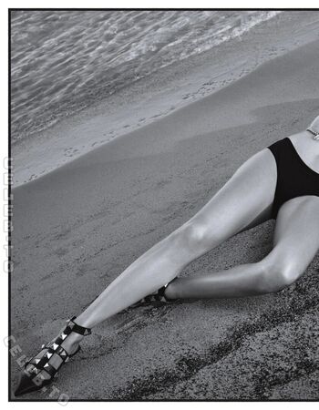 Full leaked Natasha poly page private onlyfans photo