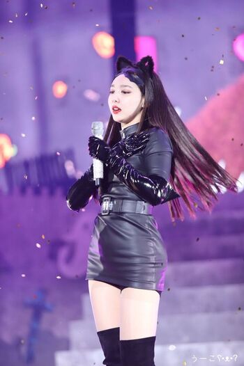 Nayeon- Kpop