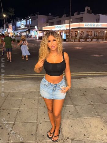 Full leaked Nevine ths private onlyfans photo