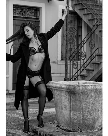 Full leaked Ninamissfit model private onlyfans photo