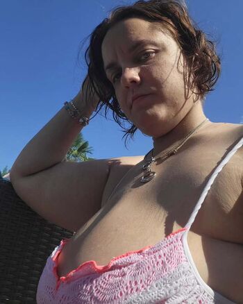 Full leaked Noemi private onlyfans photo