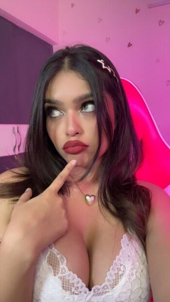 Full leaked Not so shy private onlyfans photo