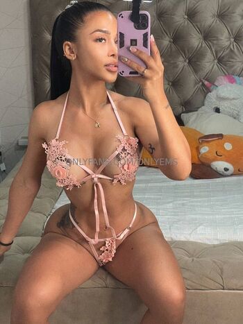 Full leaked Onlyems private onlyfans photo