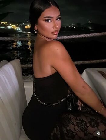 Full leaked Ovsieeee private onlyfans photo