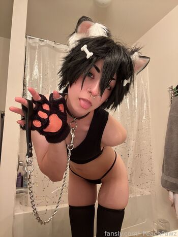 _PeachPawz