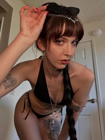 Full leaked Piscescoma private onlyfans photo
