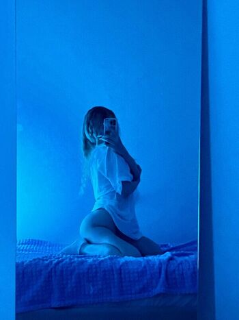Full leaked Polina li private onlyfans photo