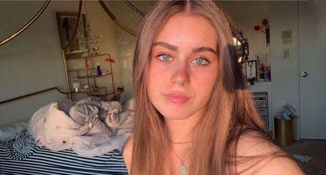 Full leaked Priscillabrigden private onlyfans photo