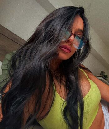 Full leaked Quadmommi private onlyfans photo