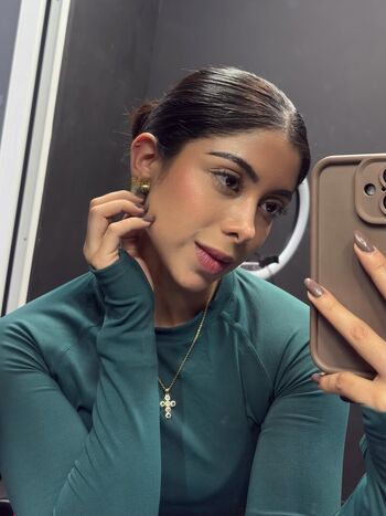 Full leaked Reenyfit private onlyfans photo