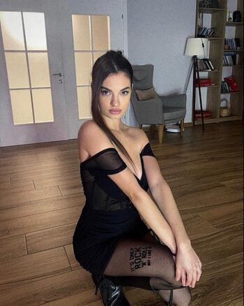 Full leaked Rossela janina private onlyfans photo