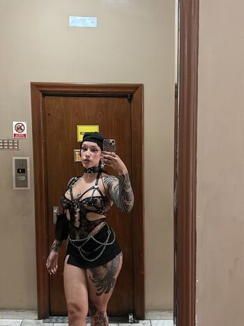 Full leaked Rubiascarlet private onlyfans photo