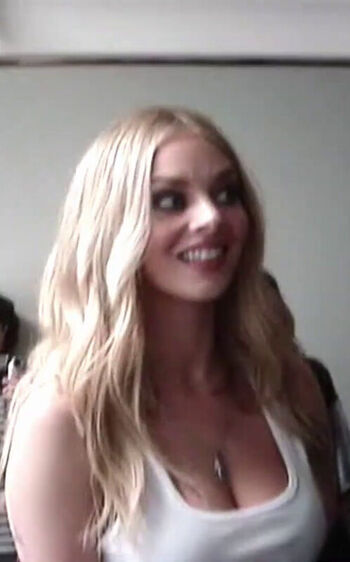 Samara Weaving