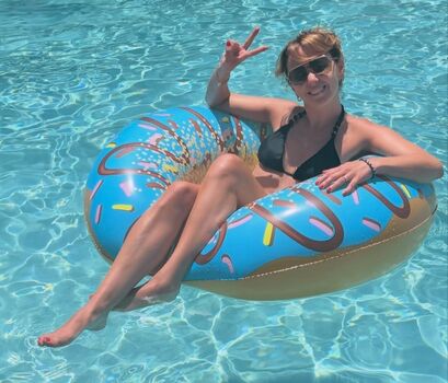 Full leaked Samia ghadie private onlyfans photo