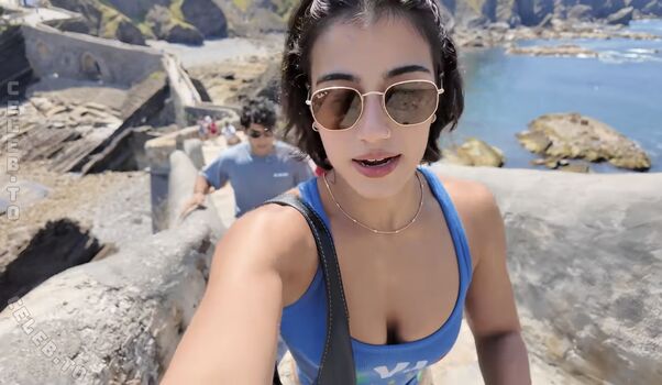 Full leaked Sara saffari page private onlyfans photo