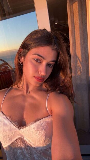 Full leaked Sara saffari page private onlyfans photo