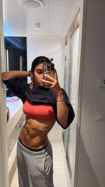 Full leaked Sara saffari page private onlyfans photo