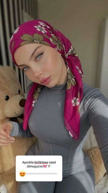 Full leaked Sariikubraa  page private onlyfans photo