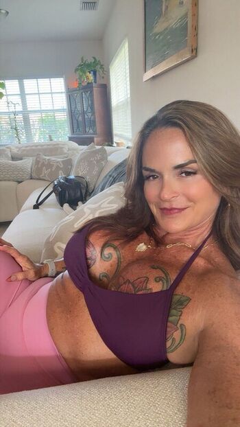 Full leaked Sassylotus private onlyfans photo