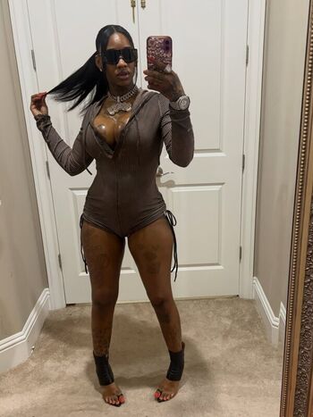 Full leaked Sexxy red private onlyfans photo