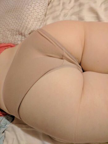 Full leaked Show your girlfriend private onlyfans photo