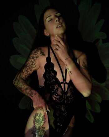 Full leaked Sidney karchie private onlyfans photo