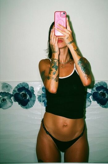 Full leaked Silvia insogna private onlyfans photo