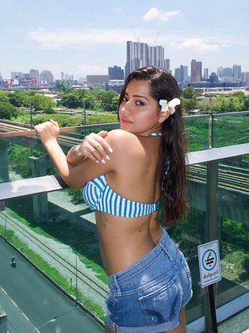 Full leaked Simran kaur private onlyfans photo