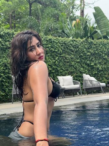 Full leaked Sofia ansari private onlyfans photo