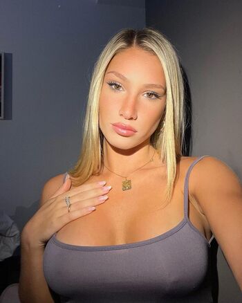 Full leaked Sofia solei page private onlyfans photo