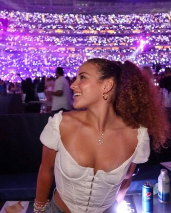 Full leaked Sofie dossi private onlyfans photo