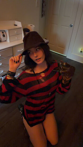 Full leaked Soggyalien private onlyfans photo